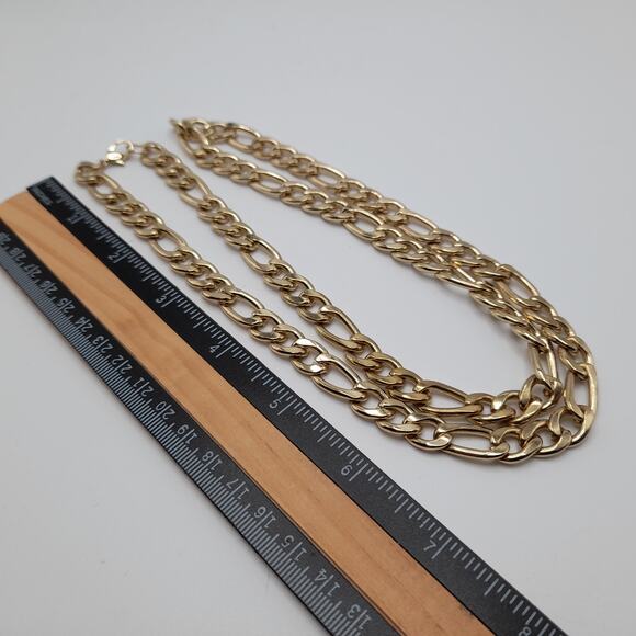 Vintage Figaro Link Chain Necklace, Gold Tone, 30 Inches - Picture 6 of 8